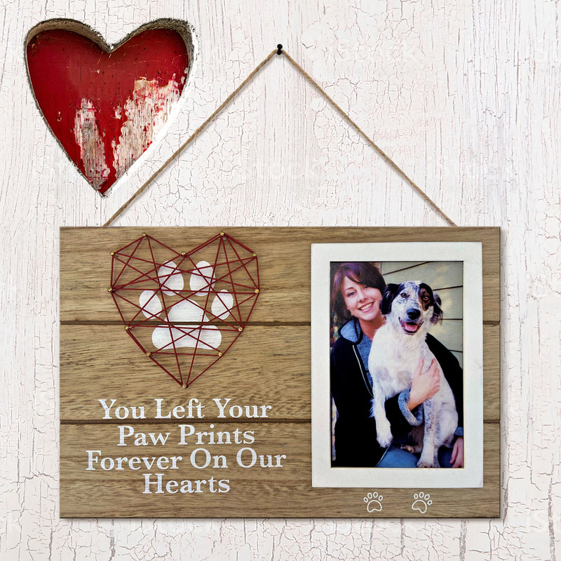 4"x6" Pet Memorial Picture Frame with Paw Prints & Woven Heart Design