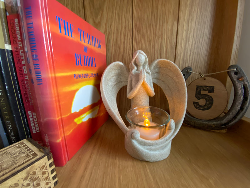 Angel Statue in Memory of Loved Ones - Tealight Candle Holder
