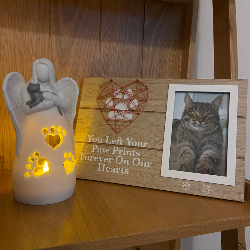 Cat Memorial Gifts – Cat's Angel Candle Holder Figurine Decor w/Flickering LED